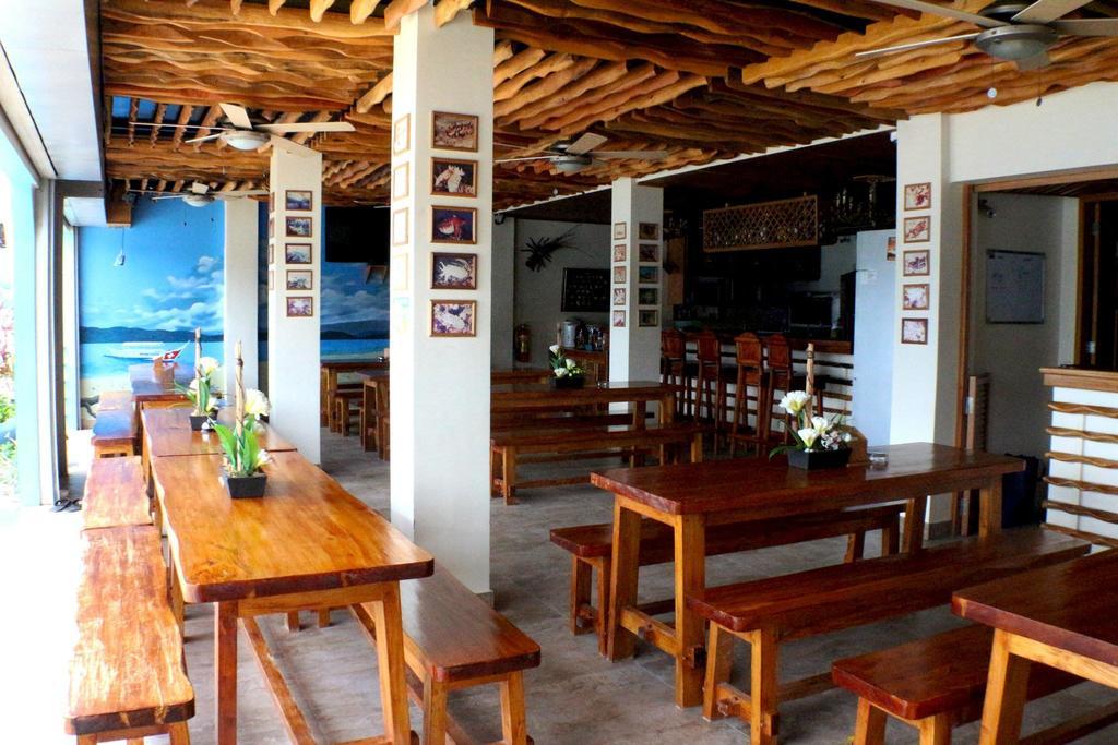 Coral Garden Beach Resort Puerto Galera Exterior photo