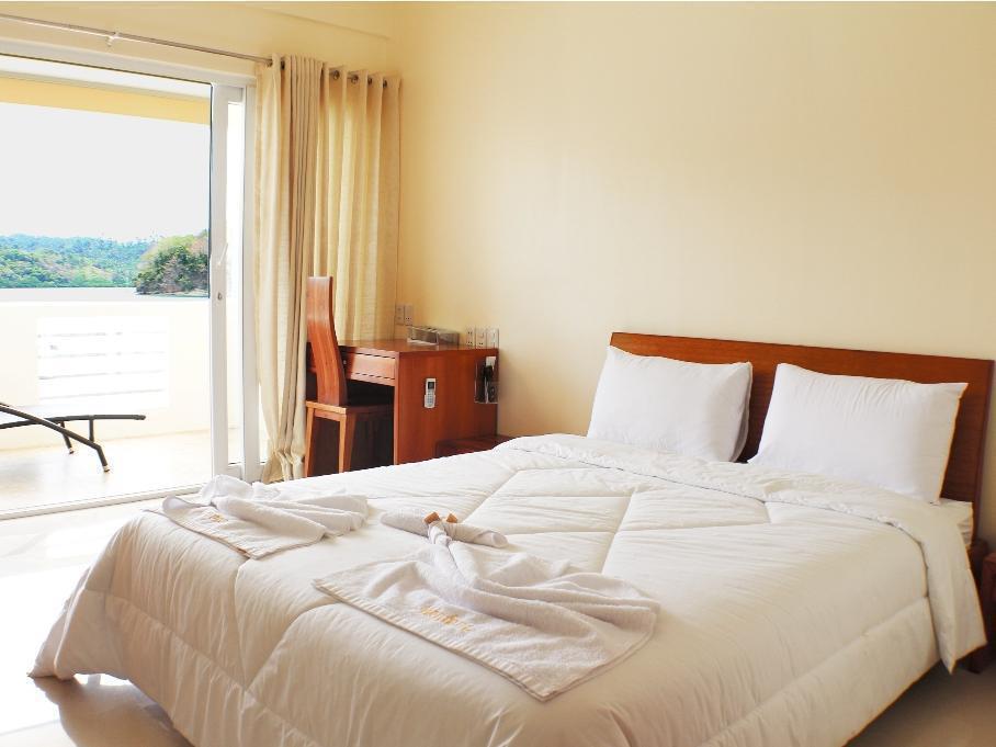 Coral Garden Beach Resort Puerto Galera Exterior photo