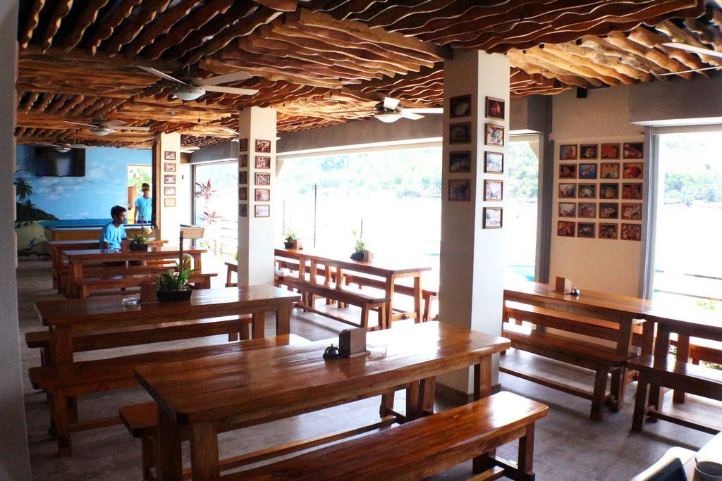 Coral Garden Beach Resort Puerto Galera Exterior photo